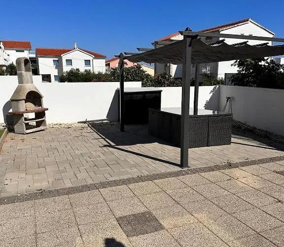 Nicky Iv Apartamento